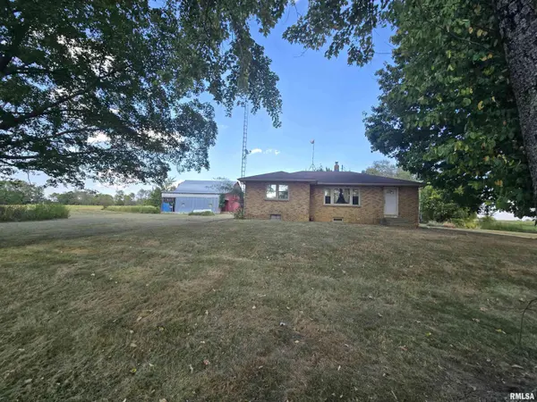 13840 N DOVE LN, Bluford, IL 62814