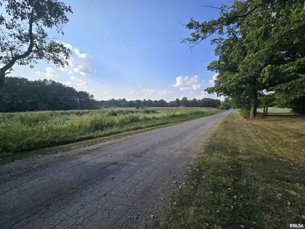 13840 N DOVE LN, Bluford, IL 62814