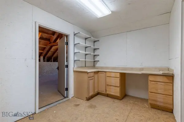 3923 High Trail RD, Billings, MT 59101