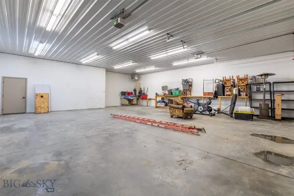 3923 High Trail RD, Billings, MT 59101