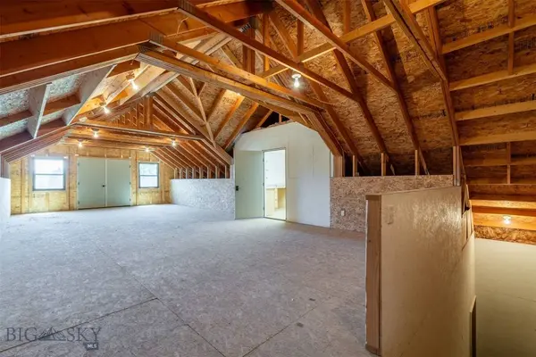 3923 High Trail RD, Billings, MT 59101