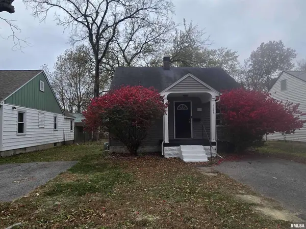 1033 S 17TH ST, Mt Vernon, IL 62864