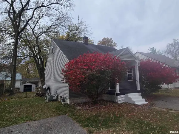 1033 S 17TH ST, Mt Vernon, IL 62864