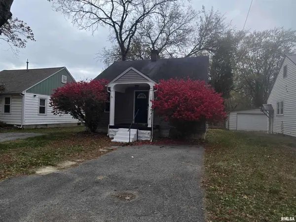 1033 S 17TH ST, Mt Vernon, IL 62864