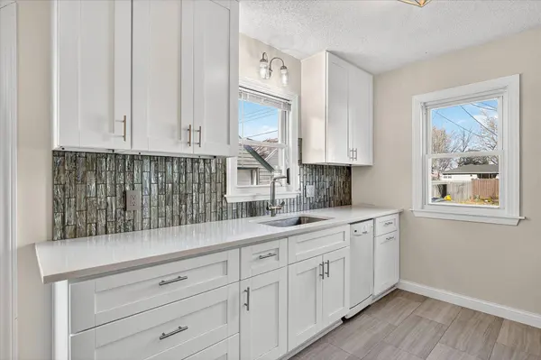 916 Linn AVE SW, Owatonna, MN 55060