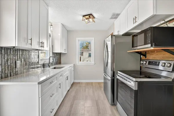 916 Linn AVE SW, Owatonna, MN 55060