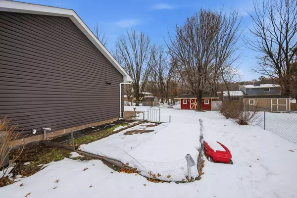 7144 2nd AVE, Lino Lakes, MN 55014