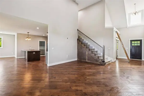 7501 Onyx Trail, Indianola, IA 50125