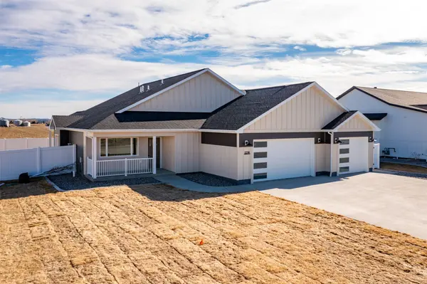 2239 Slate RD, Billings, MT 59106