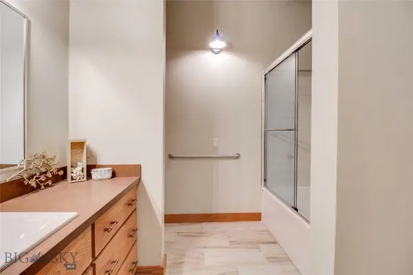 1363 Montana AVE #303, Billings, MT 59101