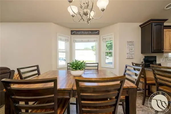 801 E 4th ST, Laurel, MT 59044