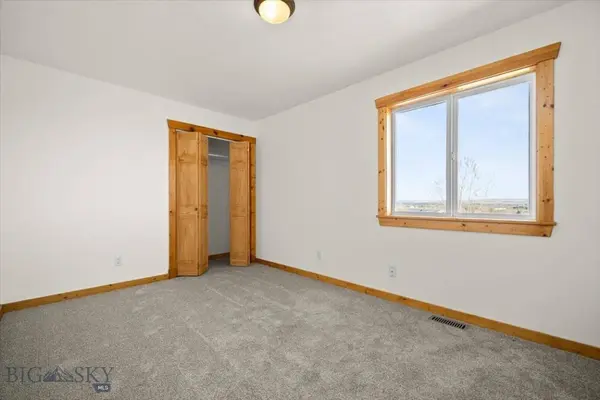 1960 Coyote Ridge RD N, Laurel, MT 59044