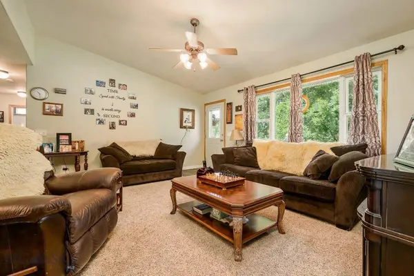 24 S Swan LN, Fromberg, MT 59059