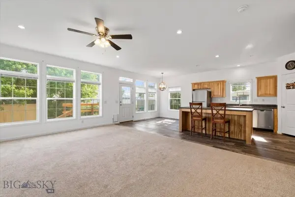 8020 Wade ST, Shepherd, MT 59079