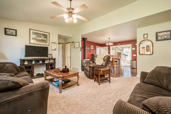 24 S Swan LN, Fromberg, MT 59059