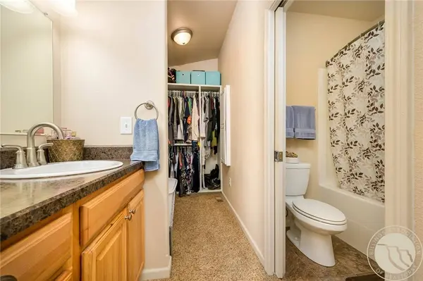 801 E 4th ST, Laurel, MT 59044