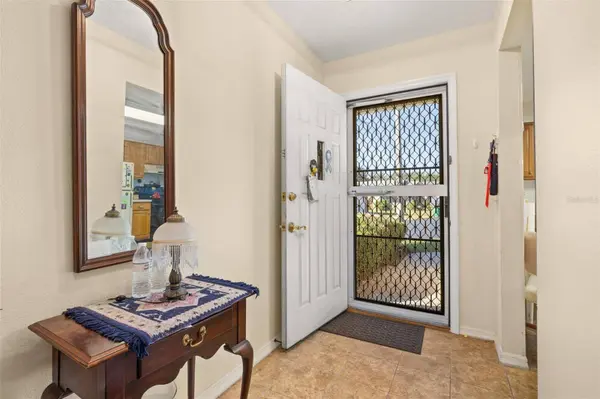 5846 GREENBRIAR CT, Zephyrhills, FL 33542