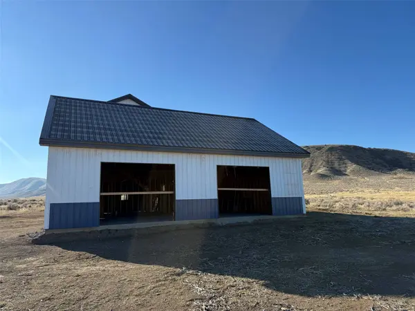 60 Five Mile Creek RD, Edgar, MT 59026