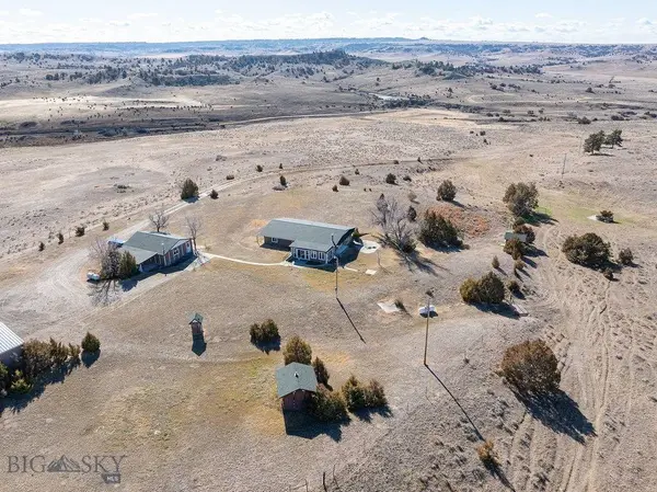 255 Smith Creek RD, Forsyth, MT 59327