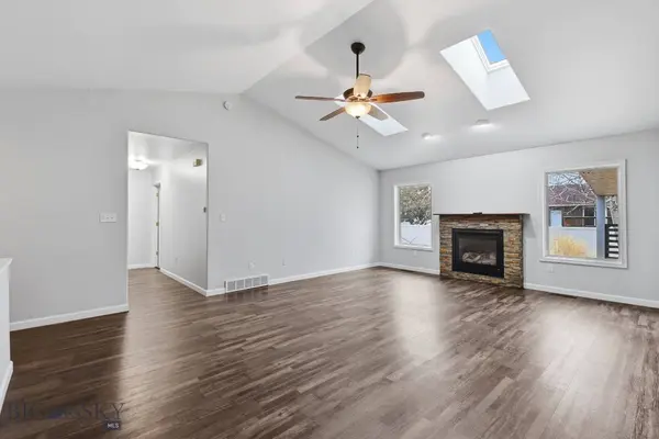 328 35th AVE NE, Great  Falls, MT 59404