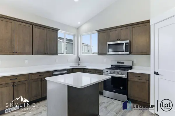 6130 Stillwater Way Robertson Rd., Mills, WY 82604