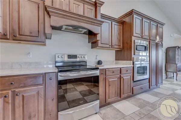 7623 N Leopard AVE, Billings, MT 59106