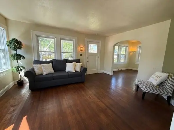 1415 Edgewood DR, Richmond, TX 77406