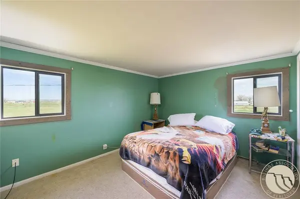 5213 Shepherd Acton RD, Shepherd, MT 59079