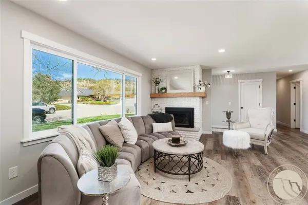 2911 Snowcrest DR, Billings, MT 59102