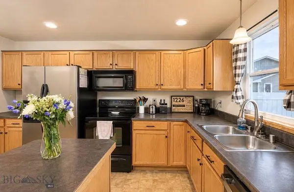 1226 Cottonwood BLVD #10, Billings, MT 59105