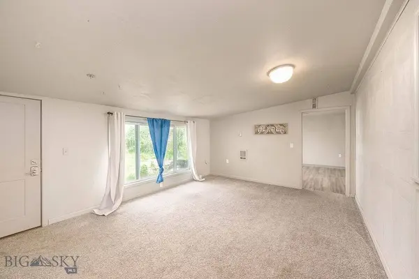 1923 Wyoming AVE, Billings, MT 59102