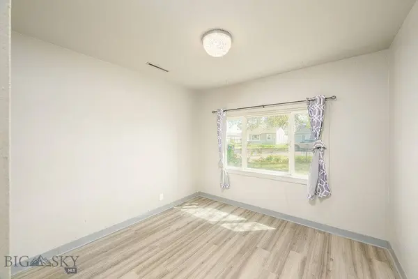 1923 Wyoming AVE, Billings, MT 59102