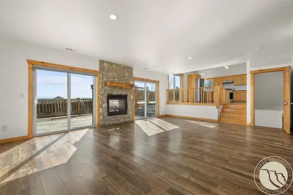 1960 Coyote Ridge RD N, Laurel, MT 59044