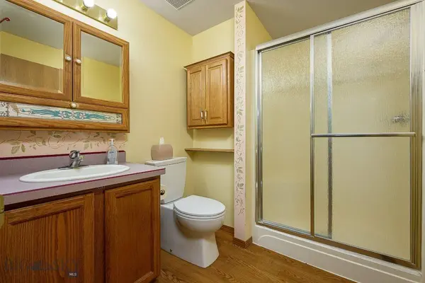 1410 Hawthorne LN, Billings, MT 59105