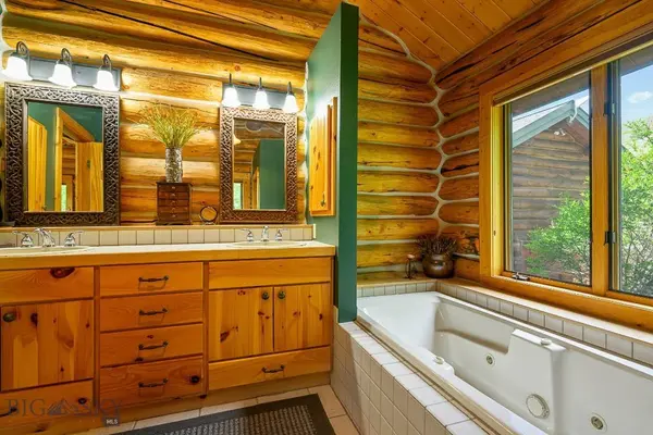 198 Meeteetse Trail RD, Red  Lodge, MT 59068