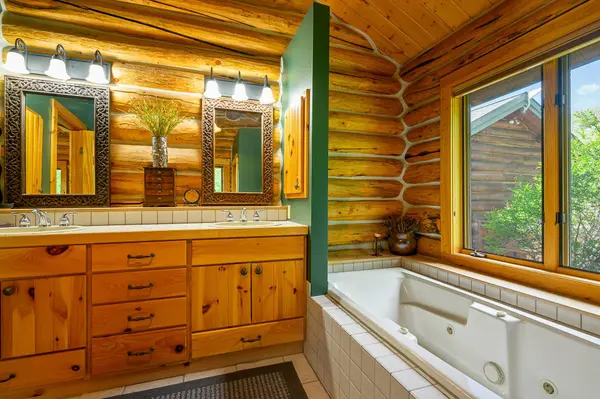198 Meeteetse Trail RD, Red Lodge, MT 59068