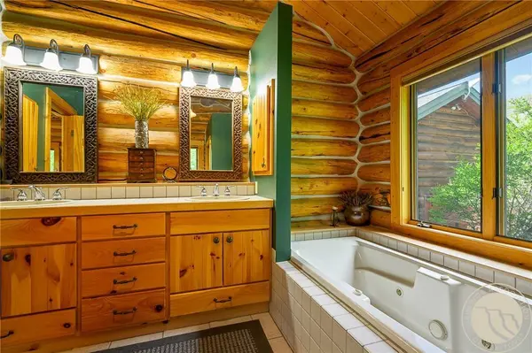 198 Meeteetse Trail RD, Red Lodge, MT 59068