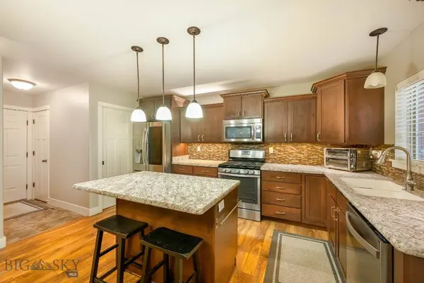 5717 Mountain Front AVE, Billings, MT 59106