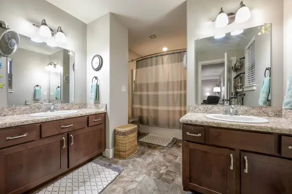 5717 Mountain Front AVE, Billings, MT 59106