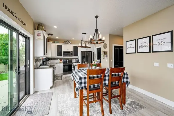 890 Tierra DR, Billings, MT 59105