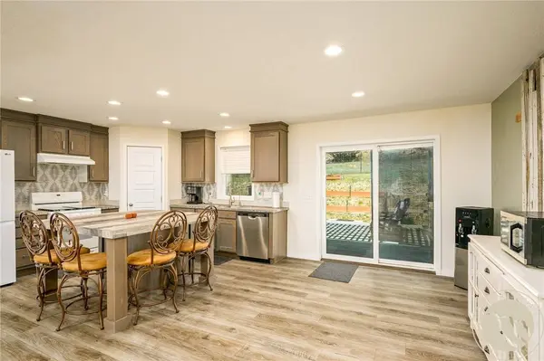 4 N Moonlight DR, Roundup, MT 59072