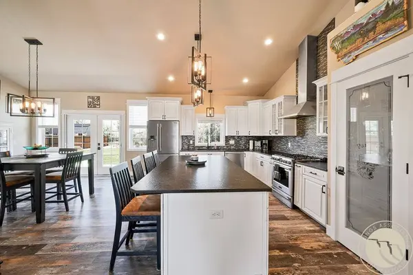 229 Sharron LN, Billings, MT 59105