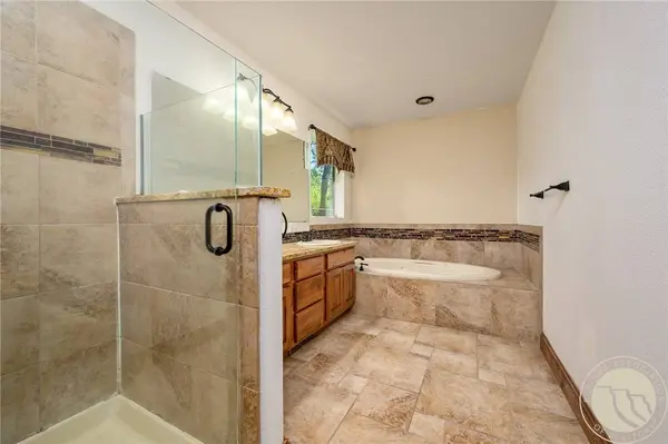 102 S 3rd ST, Roberts, MT 59070
