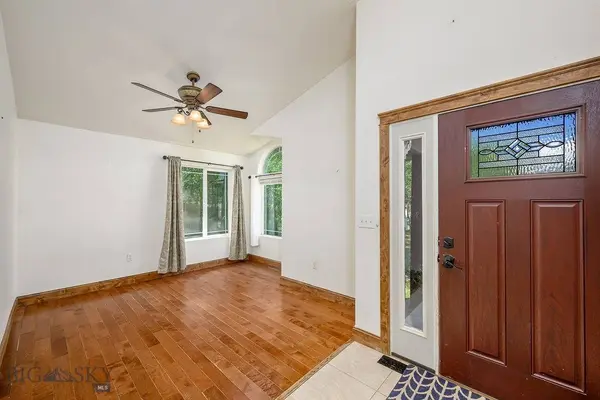 102 S 3rd ST, Roberts, MT 59070