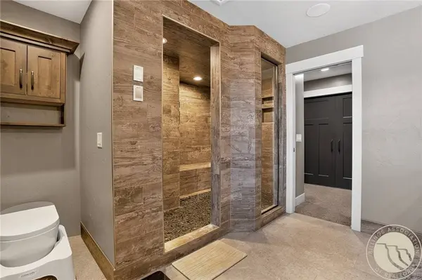 5445 Burlington AVE, Billings, MT 59106