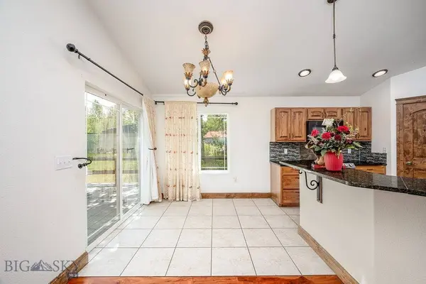 102 S 3rd ST, Roberts, MT 59070