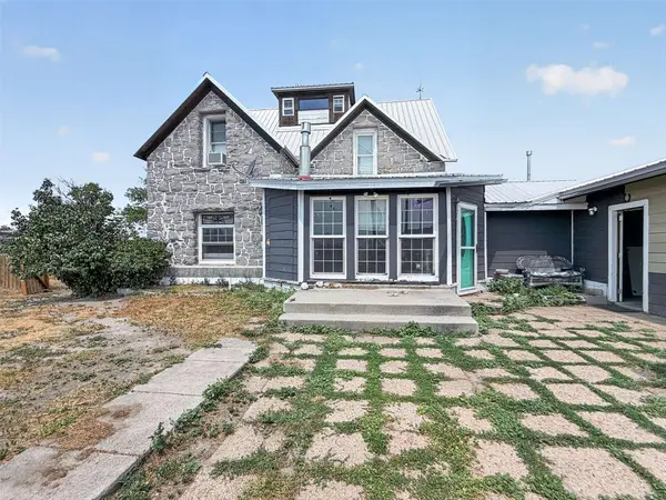 105 W Yellowstone AVE, Big Timber, MT 59011
