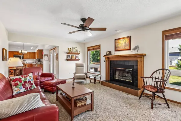 5405 NW 91st Street, Johnston, IA 50131