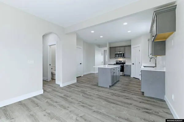 1001 River Heights Drive, Mills, WY 82604