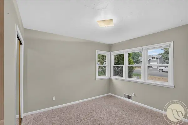 2702 Louise LN, Billings, MT 59102